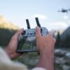 DJI Mini 4 Pro Fly More Combo (DJI RC 2)  Mini-Kameradrohne, Grau